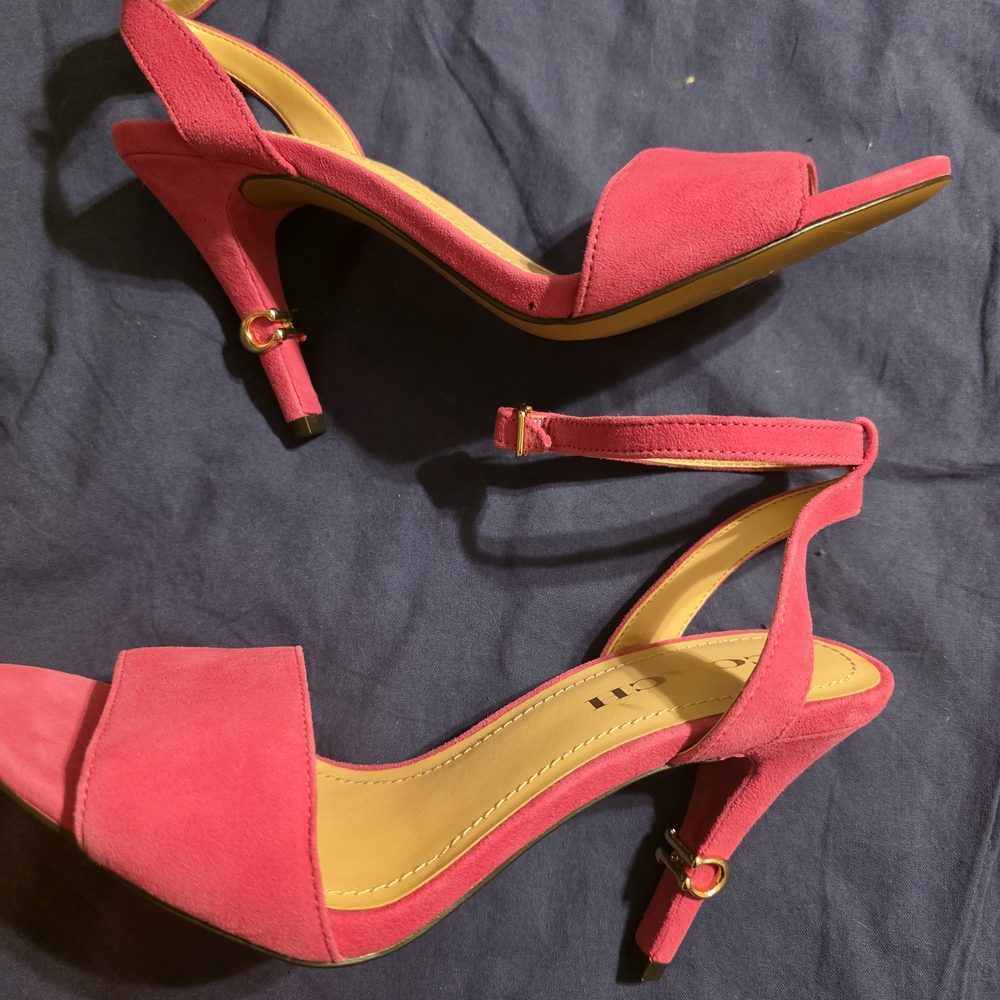 COACH Pink Heels Size 7.5 New